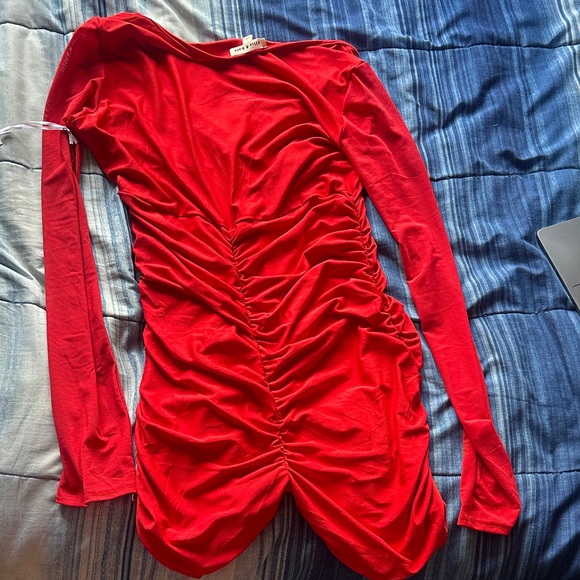 Chic Red Ruched Bodysuit - Picture 4 of 6